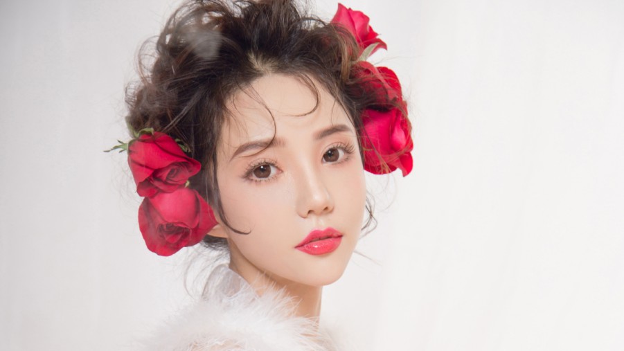 郭美美scc从争‍​⁠议人物到商业新贵的蜕变之路