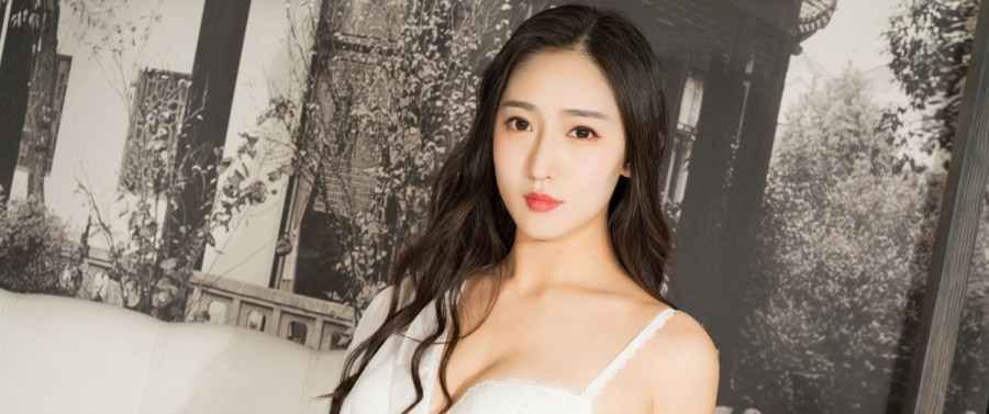 熟女柳是岁月‍​⁠沉淀的魅力典范